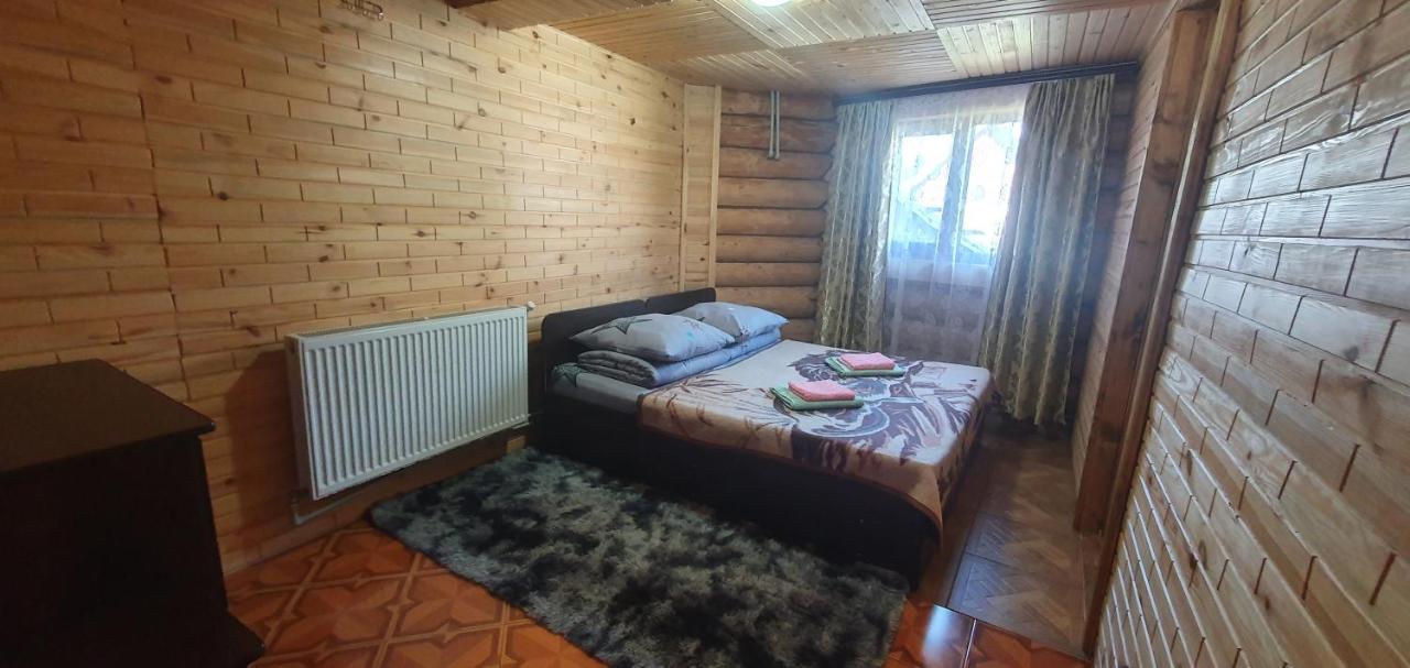 Прутець Villa Mykulytjyn Exteriör bild