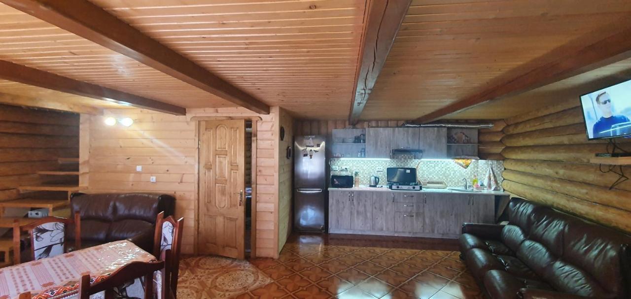 Прутець Villa Mykulytjyn Exteriör bild