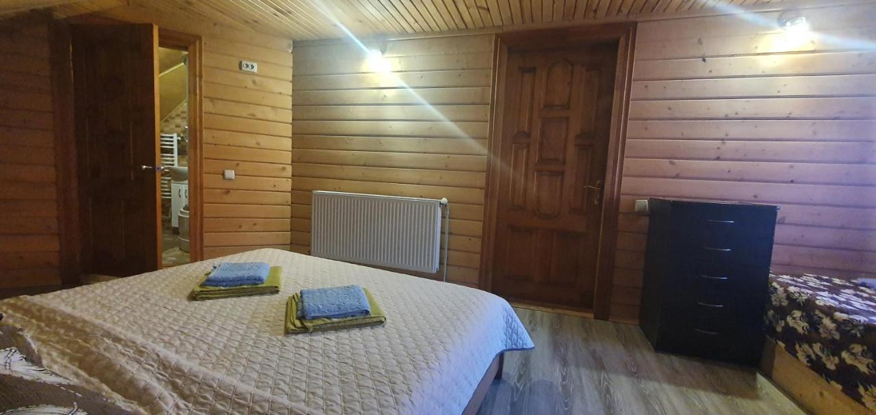 Прутець Villa Mykulytjyn Exteriör bild