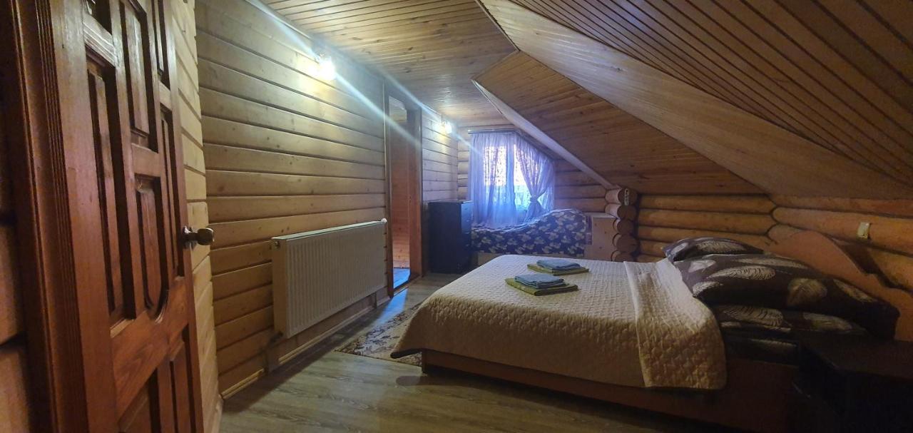 Прутець Villa Mykulytjyn Exteriör bild