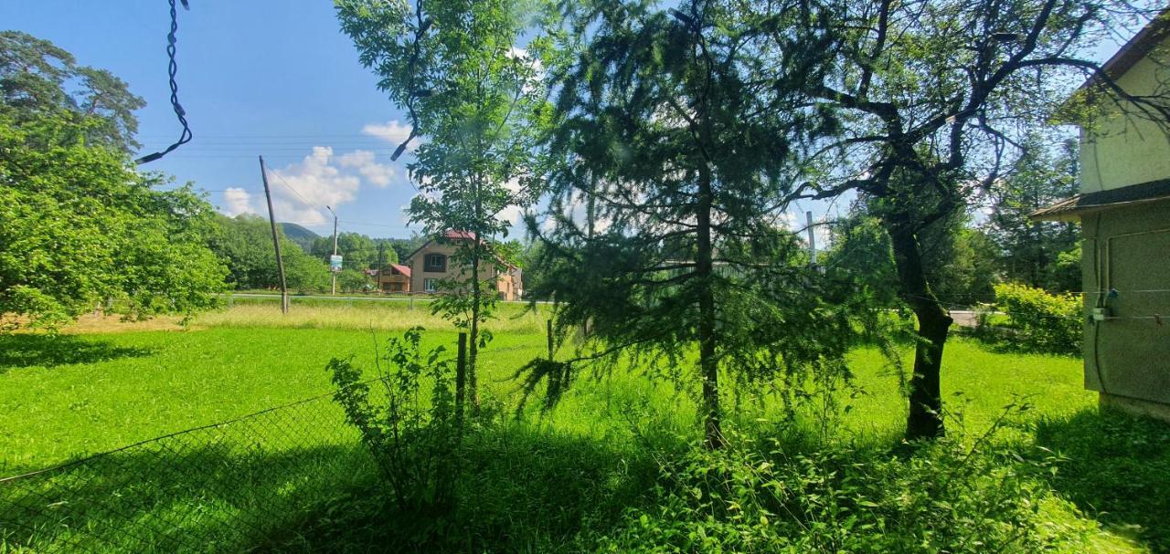 Прутець Villa Mykulytjyn Exteriör bild